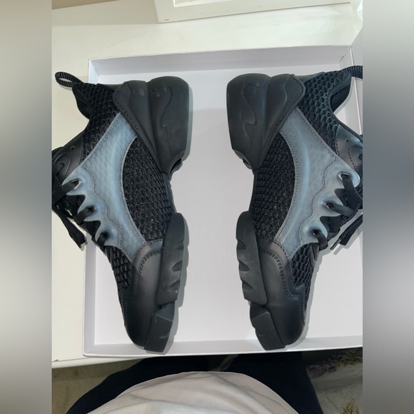 DIOR D-CONNECT SNEAKERS - Picture 6 of 10